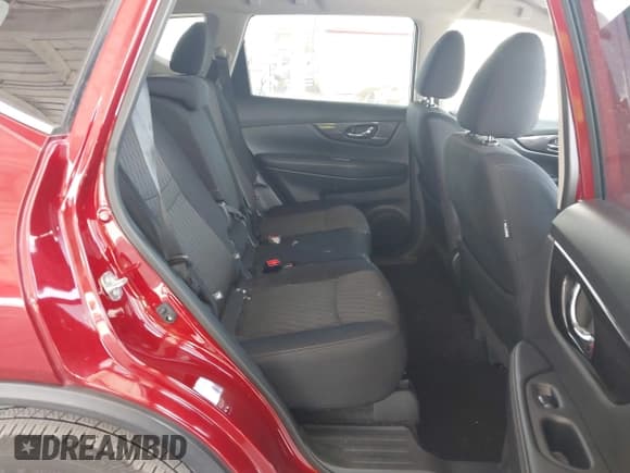 ✅ 2019 Nissan Rogue SL • VIN: 5N1AT2MT8KC746978 • Lot: 42132826. Listed on IAAI with 60,265 mi. Free auction sales archive from the USA and detailed vehicle history report at DreamBid. Image 8.