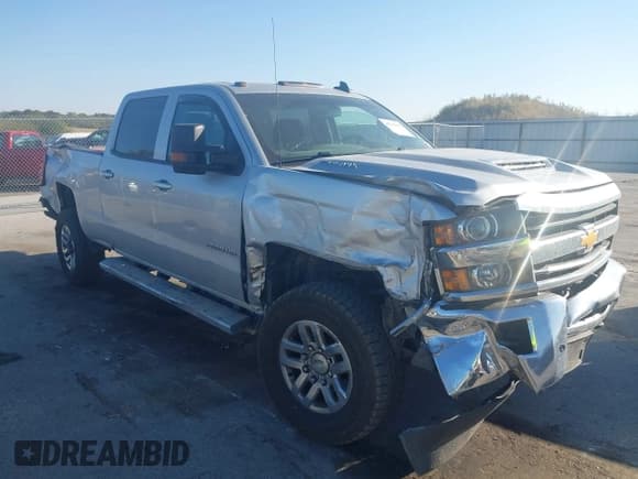 ✅ 2019 Chevrolet Silverado 2500HD LT • VIN: 1GC1KSEY5KF112320 • Lot: 43312069. Listed on IAAI with 384,042 mi. Free auction sales archive from the USA and detailed vehicle history report at DreamBid. Image 1.