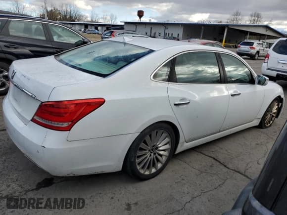 ✅ 2016 Hyundai Equus Signature • VIN: KMHGH4JH2GU101736 • Лот: 91831775. Опубликован ранее на Copart с пробегом 128 165 миль. Бесплатный доступ к архиву аукционных продаж из США и подробный отчёт об истории автомобиля на DreamBid. Изображение 3.