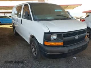 ✅ 2014 Chevrolet Express Passenger LS • VIN: 1GNSGBF43E1184305 • Lot: 43782658. Listed on IAAI with 38,290 mi. Free auction sales archive from the USA and detailed vehicle history report at DreamBid. Image 1.
