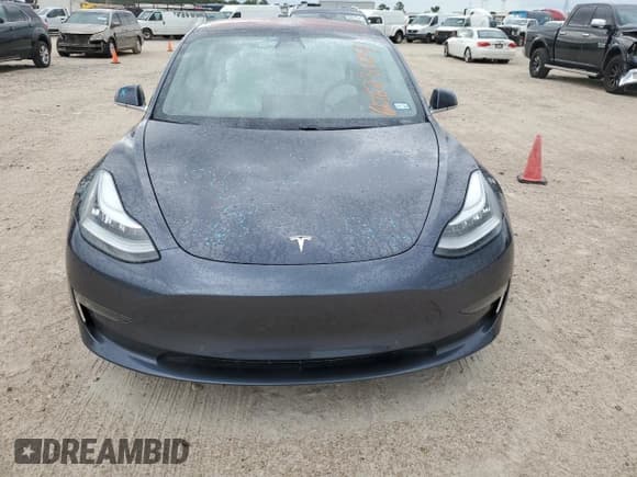 ✅ 2018 Tesla Model 3 Long Range Battery • VIN: 5YJ3E1EB2JF169809 • Lot: 60623104. Wystawiony na Copart z przebiegiem 81 747 mil. Bezpłatny archiwum sprzedaży aukcyjnych z USA i szczegółowy raport historii pojazdu na DreamBid. Zdjęcie 5.
