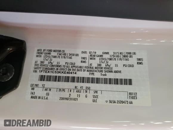 ✅ 2019 Ford F-150 XL • VIN: 1FTEX1C53KKE40414 • Lot: 71934145. Wystawiony na Copart z przebiegiem 49 545 mil. Bezpłatny archiwum sprzedaży aukcyjnych z USA i szczegółowy raport historii pojazdu na DreamBid. Zdjęcie 12.