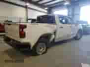 2022 Chevrolet Silverado 1500 Work Truck z VIN 3GCUDAED4NG617427, wystawiony jako Copart lot #50957205 z przebiegiem 61 987 mil mil oraz Szkoda całkowita • Salvage title. Historia ofert i sprzedaży dostępna na DreamBid. Obrazek 3.