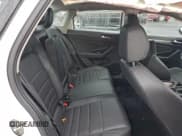 ✅ 2021 Volkswagen Jetta S • VIN: 3VWC57BUXMM033112 • Lot: 94043245. Wystawiony na Copart z przebiegiem 75 608 mil. Bezpłatny archiwum sprzedaży aukcyjnych z USA i szczegółowy raport historii pojazdu na DreamBid. Zdjęcie 10.