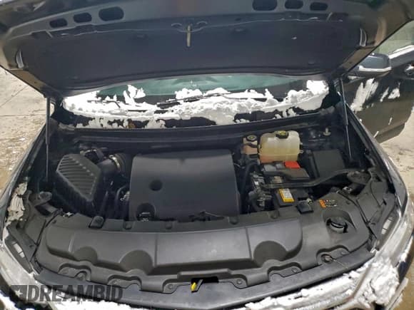 ✅ 2021 Chevrolet Traverse LT Cloth • VIN: 1GNERGKW5MJ141028 • Lot: 94720485. Wystawiony na Copart z przebiegiem 29 742 mil. Bezpłatny archiwum sprzedaży aukcyjnych z USA i szczegółowy raport historii pojazdu na DreamBid. Zdjęcie 12.