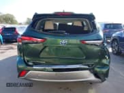 ✅ 2023 Toyota Highlander Hybrid Platinum • VIN: 5TDFARAH8PS521359 • Lot: 41805131. Wystawiony na IAAI z przebiegiem 24 598 mil. Bezpłatny archiwum sprzedaży aukcyjnych z USA i szczegółowy raport historii pojazdu na DreamBid. Zdjęcie 17.