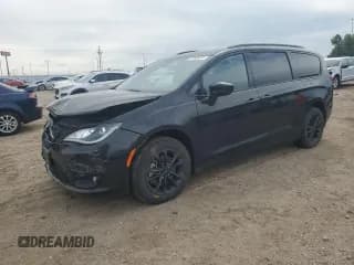 ✅ 2020 Chrysler Pacifica Launch Edition • VIN: 2C4RC3BG7LR282707 • Lot: 81083355. Listed on Copart with 59,940 mi. Free auction sales archive from the USA and detailed vehicle history report at DreamBid. Image 1.