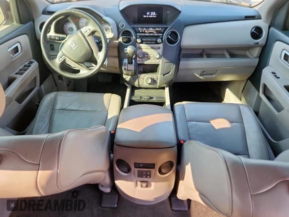 ✅ 2013 Honda Pilot EX-L • VIN: 5FNYF3H71DB021385 • Lot: 84199325. Listed on Copart with 194,545 mi. Free auction sales archive from the USA and detailed vehicle history report at DreamBid. Image 8.