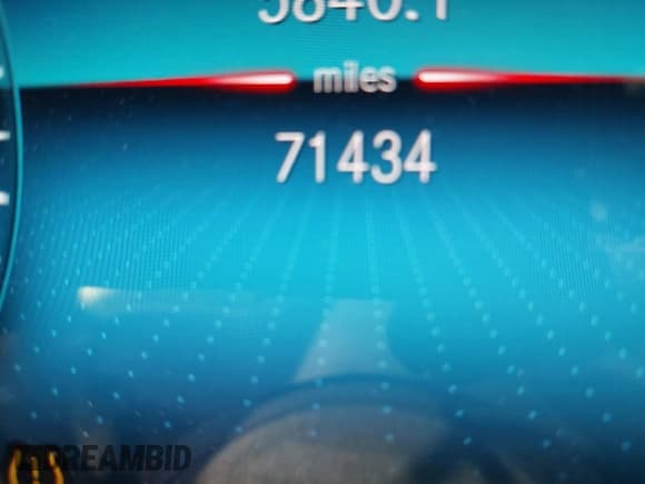 ✅ 2020 Mercedes-Benz CLA 250 • VIN: W1K5J4GB9LN118286 • Лот: 43292615. Опубликован ранее на IAAI с пробегом 71 434 миль. Бесплатный доступ к архиву аукционных продаж из США и подробный отчёт об истории автомобиля на DreamBid. Изображение 15.