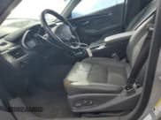 ✅ 2017 Chevrolet Impala LT • VIN: 1G1105S35HU117398 • Лот: 59859434. Опубликован ранее на Copart с пробегом 159 023 миль. Бесплатный доступ к архиву аукционных продаж из США и подробный отчёт об истории автомобиля на DreamBid. Изображение 7.