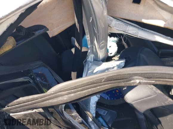 ✅ 2012 Mercedes-Benz C 300 Sport • VIN: WDDGF8BB6CA606174 • Lot: 41355411. Listed on IAAI with Not provided. Free auction sales archive from the USA and detailed vehicle history report at DreamBid. Image 8.