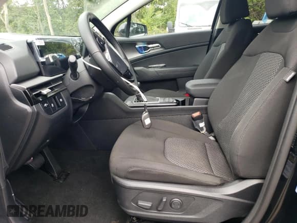 ✅ 2026 Kia Sportage LX • VIN: 5XYK2CDFXTG328026 • Лот: 71011505. Опубликован ранее на Copart с пробегом 9 миль. Бесплатный доступ к архиву аукционных продаж из США и подробный отчёт об истории автомобиля на DreamBid. Изображение 7.