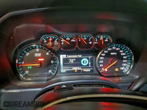 ✅ 2015 Chevrolet Silverado 1500 LT • VIN: 1GCVKREC0FZ354497 • Lot: 94512045. Wystawiony na Copart z przebiegiem 126 818 mil. Bezpłatny archiwum sprzedaży aukcyjnych z USA i szczegółowy raport historii pojazdu na DreamBid. Zdjęcie 9.