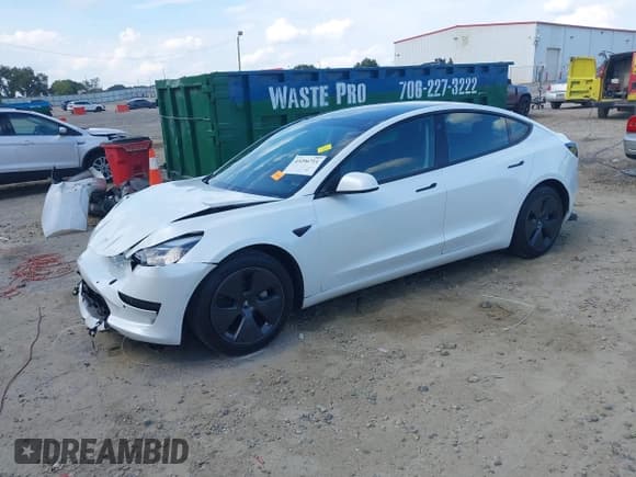 ✅ 2021 Tesla Model 3 Standard Range Plus • VIN: 5YJ3E1EA4MF084403 • Lot: 43296711. Wystawiony na IAAI z przebiegiem 42 187 mil. Bezpłatny archiwum sprzedaży aukcyjnych z USA i szczegółowy raport historii pojazdu na DreamBid. Zdjęcie 20.