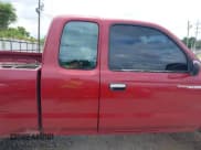 ✅ 1996 Toyota Tacoma • VIN: 4TAWN72N0TZ169041 • Lot: 42730483. Wystawiony na IAAI z przebiegiem Nie podano. Bezpłatny archiwum sprzedaży aukcyjnych z USA i szczegółowy raport historii pojazdu na DreamBid. Zdjęcie 14.