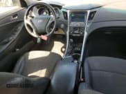 ✅ 2012 Hyundai Sonata SE • VIN: 5NPEC4AC6CH366971 • Lot: 69694524. Listed on Copart with 114,203 mi. Free auction sales archive from the USA and detailed vehicle history report at DreamBid. Image 8.