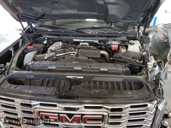 ✅ 2024 GMC Sierra 2500HD Denali • VIN: 1GT49REY2RF169229 • Лот: 84433435. Опубликован ранее на Copart с пробегом 25 701 миль. Бесплатный доступ к архиву аукционных продаж из США и подробный отчёт об истории автомобиля на DreamBid. Изображение 11.