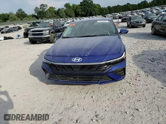 ✅ 2024 Hyundai Elantra SEL • VIN: KMHLM4DG0RU809175 • Lot: 69300385. Listed on Copart with 18,023 mi. Free auction sales archive from the USA and detailed vehicle history report at DreamBid. Image 14.