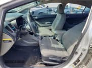 ✅ 2015 Kia Forte LX • VIN: KNAFK4A63F5349595 • Лот: 82332005. Опубликован ранее на Copart с пробегом 146 746 миль. Бесплатный доступ к архиву аукционных продаж из США и подробный отчёт об истории автомобиля на DreamBid. Изображение 7.