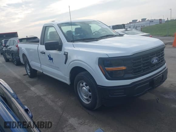 ✅ 2024 Ford F-150 XL • VIN: 1FTMF1KP3RKF57535 • Лот: 42477026. Опубликован ранее на IAAI с пробегом 1 781 миль. Бесплатный доступ к архиву аукционных продаж из США и подробный отчёт об истории автомобиля на DreamBid. Изображение 1.