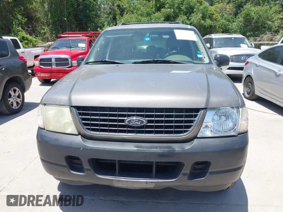 ✅ 2003 Ford Explorer XLS • VIN: 1FMZU62K93ZA84036 • Lot: 42769332. Listed on IAAI with 220,486 mi. Free auction sales archive from the USA and detailed vehicle history report at DreamBid. Image 6.