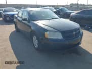 ✅ 2010 Dodge Avenger SXT • VIN: 1B3CC4FB8AN200733 • Lot: 43329062. Listed on IAAI with 151,484 mi. Free auction sales archive from the USA and detailed vehicle history report at DreamBid. Image 1.
