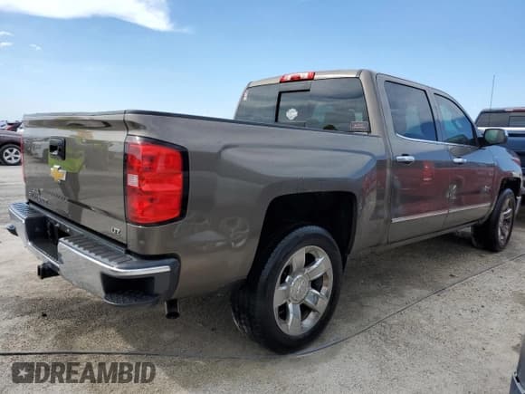 ✅ 2015 Chevrolet Silverado 1500 LTZ • VIN: 3GCPCSECXFG205222 • Лот: 73750184. Опубликован ранее на Copart с пробегом 146 636 миль. Бесплатный доступ к архиву аукционных продаж из США и подробный отчёт об истории автомобиля на DreamBid. Изображение 3.