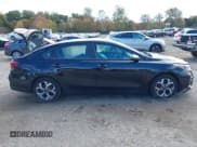 ✅ 2019 Kia Forte LXS • VIN: 3KPF24AD7KE103925 • Лот: 43504174. Опубликован ранее на IAAI с пробегом 92 351 миль. Бесплатный доступ к архиву аукционных продаж из США и подробный отчёт об истории автомобиля на DreamBid. Изображение 13.