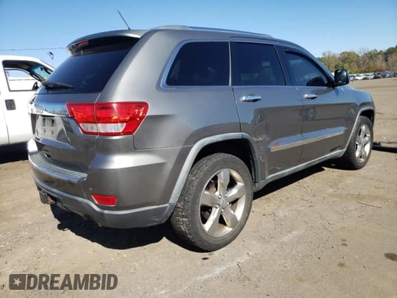 ✅ 2011 Jeep Grand Cherokee Overland • VIN: 1J4RR6GT1BC583870 • Lot: 85835995. Listed on Copart with 140,568 mi. Free auction sales archive from the USA and detailed vehicle history report at DreamBid. Image 3.