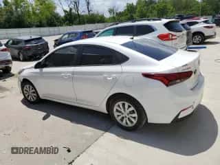 2019 Hyundai Accent SE с VIN 3KPC24A3XKE083969, выставлен на аукционе Copart как лот 59480934 с пробегом 89 431 миль миль и Списание • Salvage title. История ставок и продаж доступна на DreamBid. Изображение 2.