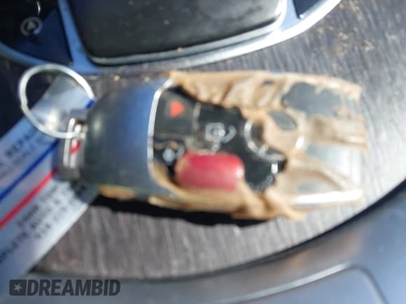 ✅ 2020 Mercedes-Benz GLC 300 • VIN: WDC0G8EB6LF697707 • Lot: 43207615. Listed on IAAI with 96,961 mi. Free auction sales archive from the USA and detailed vehicle history report at DreamBid. Image 11.