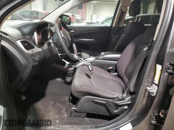 ✅ 2014 Dodge Journey SXT • VIN: 3C4PDDBG0ET190669 • Лот: 91779995. Опубликован ранее на Copart с пробегом 131 095 миль. Бесплатный доступ к архиву аукционных продаж из США и подробный отчёт об истории автомобиля на DreamBid. Изображение 7.