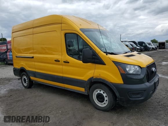 ✅ 2023 Ford Transit Cargo • VIN: 1FTBR1X81PKA73943 • Лот: 60577215. Опубликован ранее на Copart с пробегом 74 975 миль. Бесплатный доступ к архиву аукционных продаж из США и подробный отчёт об истории автомобиля на DreamBid. Изображение 4.