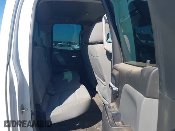 ✅ 2016 Chevrolet Silverado 2500HD Work Truck • VIN: 1GC2KUEG4GZ132913 • Лот: 43571974. Опубликован ранее на IAAI с пробегом 355 123 миль. Бесплатный доступ к архиву аукционных продаж из США и подробный отчёт об истории автомобиля на DreamBid. Изображение 8.