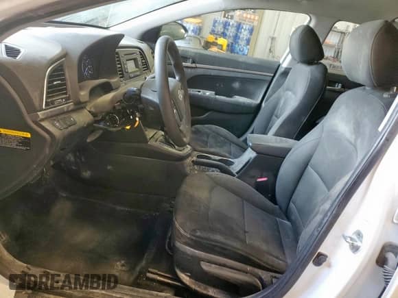 2018 Hyundai Elantra SE z VIN 5NPD74LF9JH280994, wystawiony jako Copart lot #85745415 z przebiegiem 98 964 mil mil oraz Czysty tytuł • Clean title. Historia ofert i sprzedaży dostępna na DreamBid. Obrazek 7.