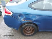 ✅ 2008 Ford Focus S • VIN: 1FAHP32N18W295410 • Lot: 43520435. Wystawiony na IAAI z przebiegiem 171 603 mil. Bezpłatny archiwum sprzedaży aukcyjnych z USA i szczegółowy raport historii pojazdu na DreamBid. Zdjęcie 6.