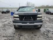 ✅ 2007 Chevrolet Silverado 2500HD Work Truck • VIN: 1GCHK23U27F107128 • Lot: 47080994. Wystawiony na Copart z przebiegiem 96 023 mil. Bezpłatny archiwum sprzedaży aukcyjnych z USA i szczegółowy raport historii pojazdu na DreamBid. Zdjęcie 5.