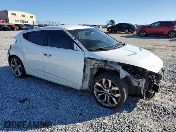 ✅ 2015 Hyundai Veloster RE:FLEX • VIN: KMHTC6AD6FU222385 • Lot: 89356095. Wystawiony na Copart z przebiegiem 136 200 mil. Bezpłatny archiwum sprzedaży aukcyjnych z USA i szczegółowy raport historii pojazdu na DreamBid. Zdjęcie 4.