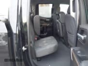 ✅ 2019 Chevrolet Silverado 1500 RST • VIN: 1GCRYEED5KZ239308 • Lot: 41024575. Wystawiony na IAAI z przebiegiem 50 618 mil. Bezpłatny archiwum sprzedaży aukcyjnych z USA i szczegółowy raport historii pojazdu na DreamBid. Zdjęcie 8.