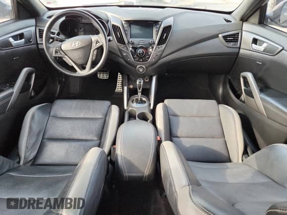 2016 Hyundai Veloster Turbo with VIN KMHTC6AE0GU257353, listed as a Copart auction lot 85751845 with 82,152 mi miles and Salvage title. Bid and sale history available at DreamBid. Image 8.