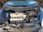 ✅ 2010 Volkswagen Beetle • VIN: 3VWPG3AG7AM013265 • Lot: 45587005. Wystawiony na Copart z przebiegiem 154 061 mil. Bezpłatny archiwum sprzedaży aukcyjnych z USA i szczegółowy raport historii pojazdu na DreamBid. Zdjęcie 11.