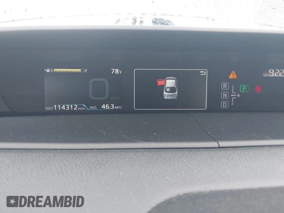 ✅ 2017 Toyota Prius Three • VIN: JTDKARFUXH3532550 • Lot: 43277514. Wystawiony na IAAI z przebiegiem 114 312 mil. Bezpłatny archiwum sprzedaży aukcyjnych z USA i szczegółowy raport historii pojazdu na DreamBid. Zdjęcie 7.