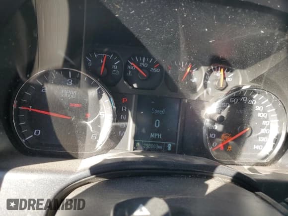 ✅ 2015 Chevrolet Silverado 2500HD Work Truck • VIN: 1GC1KUEG8FF136121 • Lot: 92112415. Listed on Copart with 298,083 mi. Free auction sales archive from the USA and detailed vehicle history report at DreamBid. Image 9.