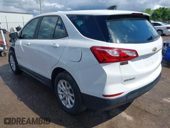 ✅ 2020 Chevrolet Equinox LS • VIN: 3GNAXFEV0LS654136 • Lot: 42214480. Listed on IAAI with 39,738 mi. Free auction sales archive from the USA and detailed vehicle history report at DreamBid. Image 3.