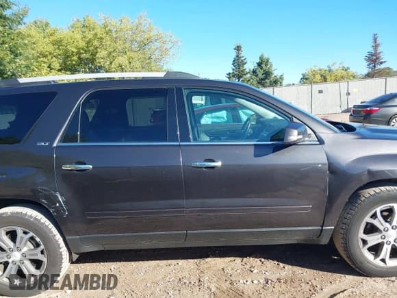 ✅ 2014 GMC Acadia SLT • VIN: 1GKKVRKD7EJ116137 • Lot: 43387883. Wystawiony na IAAI z przebiegiem 161 308 mil. Bezpłatny archiwum sprzedaży aukcyjnych z USA i szczegółowy raport historii pojazdu na DreamBid. Zdjęcie 13.