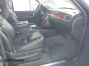 ✅ 2008 Chevrolet Suburban LTZ • VIN: 3GNFC16058G225852 • Лот: 43115717. Опубликован ранее на IAAI с пробегом 119 308 миль. Бесплатный доступ к архиву аукционных продаж из США и подробный отчёт об истории автомобиля на DreamBid. Изображение 5.