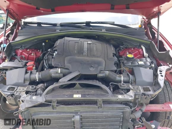 ✅ 2017 Jaguar F-Pace 35t Premium • VIN: SADCJ2BV6HA082969 • Lot: 42540467. Wystawiony na IAAI z przebiegiem 137 029 mil. Bezpłatny archiwum sprzedaży aukcyjnych z USA i szczegółowy raport historii pojazdu na DreamBid. Zdjęcie 10.