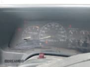 ✅ 1995 Chevrolet Silverado 1500 • VIN: 2GCEC19K3S1138176 • Lot: 43689474. Wystawiony na IAAI z przebiegiem 250 915 mil. Bezpłatny archiwum sprzedaży aukcyjnych z USA i szczegółowy raport historii pojazdu na DreamBid. Zdjęcie 7.