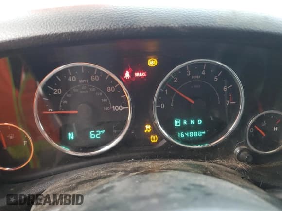 ✅ 2017 Jeep Wrangler Unlimited Sport • VIN: 1C4HJWDGXHL594973 • Lot: 92578305. Listed on Copart with 164,880 mi. Free auction sales archive from the USA and detailed vehicle history report at DreamBid. Image 9.