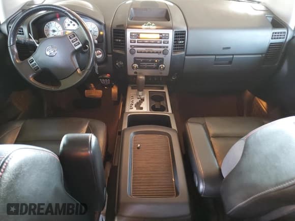 ✅ 2011 Nissan Titan Pro-4X • VIN: 1N6BA0EC9BN304469 • Лот: 52982815. Опубликован ранее на Copart с пробегом 108 829 миль. Бесплатный доступ к архиву аукционных продаж из США и подробный отчёт об истории автомобиля на DreamBid. Изображение 8.